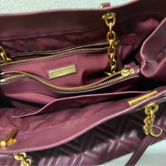 Tory Burch Large Fleming Triple Compartment Tote Wine Quilted Leather - Picture 16 of 16
